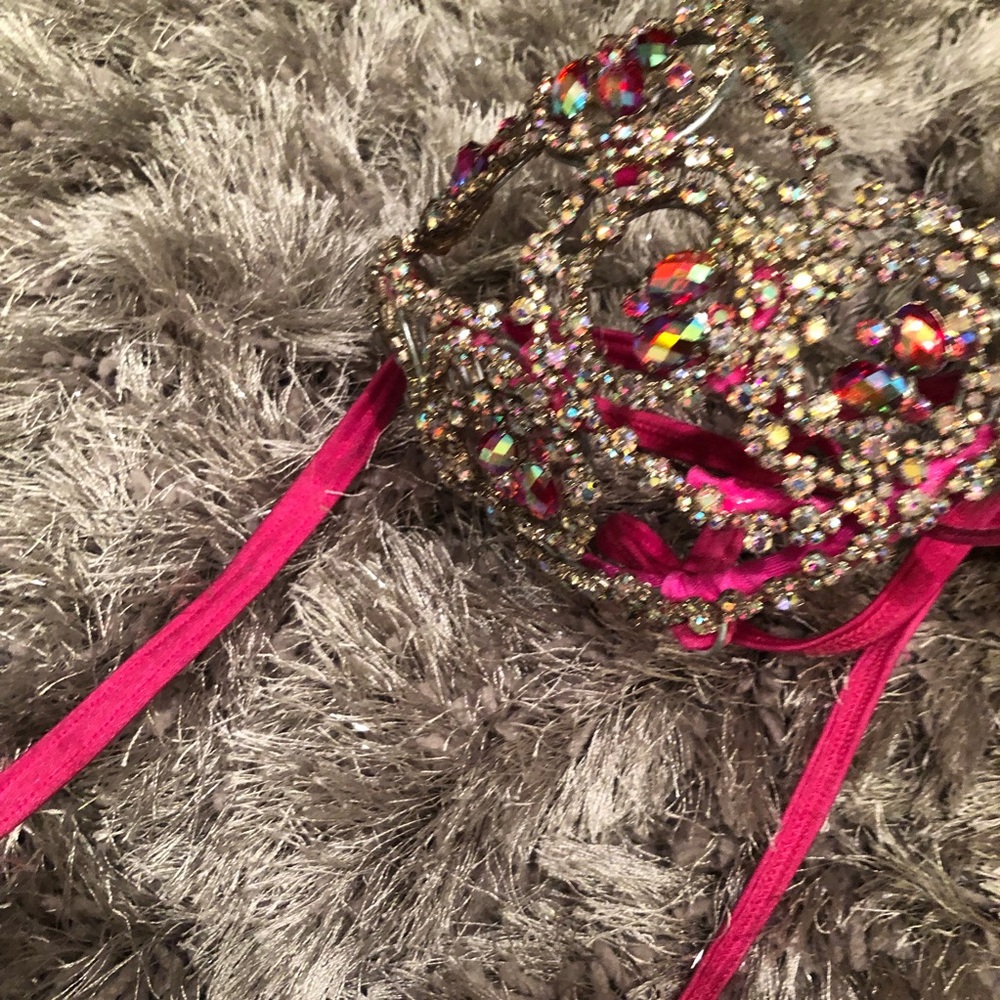 Custom made wire bra